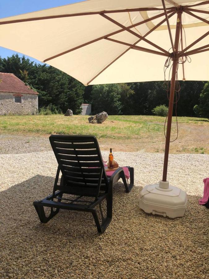 The Charming Private Farmhouse At La Grenouillere Puyreaux المظهر الخارجي الصورة